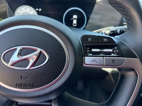Used 2023 Hyundai Elantra SEL w/ Convenience Package FWD image 36