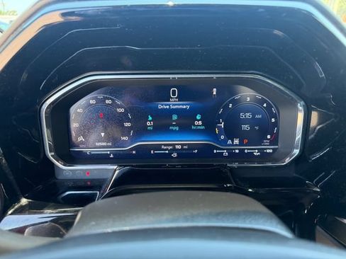 Certified 2024 Chevrolet Silverado 1500 RST w/ Convenience Package II AWD/4WD image 34
