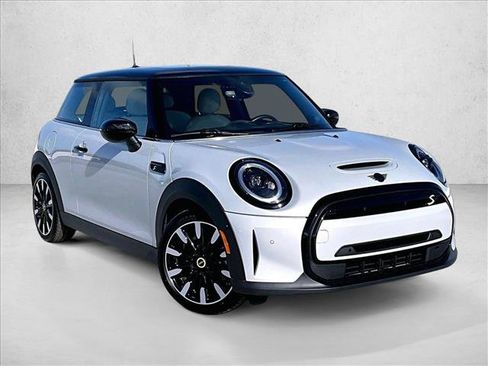 Used 2022 MINI Cooper SE image 12