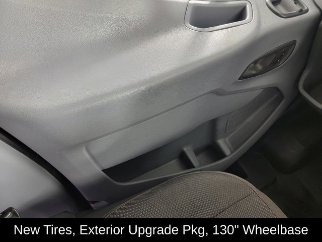 Used 2017 Ford Transit 250 130 Low Roof w/ Exterior Upgrade Package RWD image 29