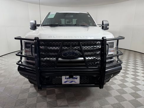 Used 2021 Ford F250 Platinum w/ FX4 Off-Road Package image 6