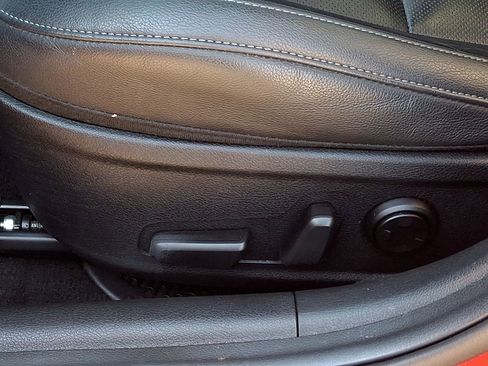 Used 2020 Kia Stinger GT image 25