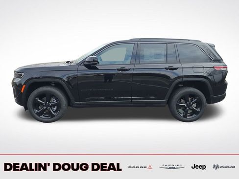 New 2026 Jeep Grand Cherokee Limited w/ Limited Altitude Package AWD/4WD image 2