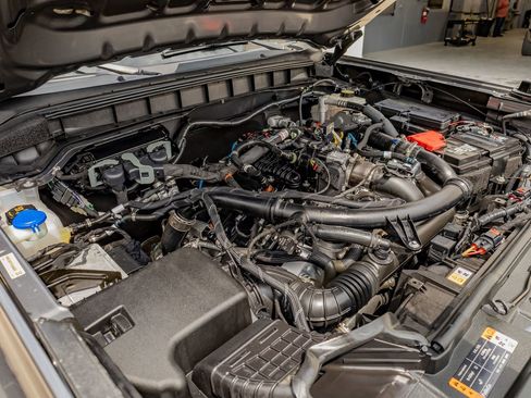 Used 2023 Ford Bronco Outer Banks image 39