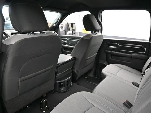 Used 2024 RAM 2500 Big Horn image 36