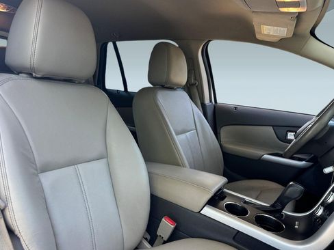 Used 2013 Ford Edge SEL FWD image 32