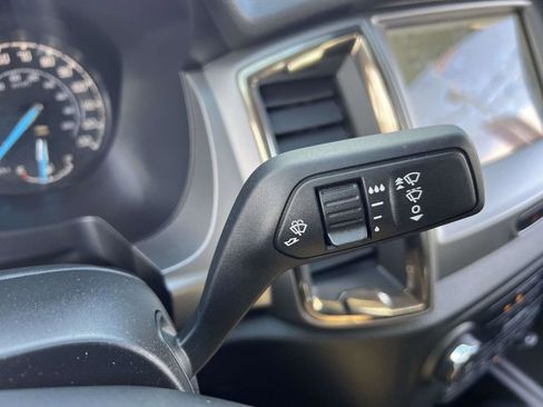 Used 2022 Ford Ranger XLT w/ FX4 Off-Road Package image 35