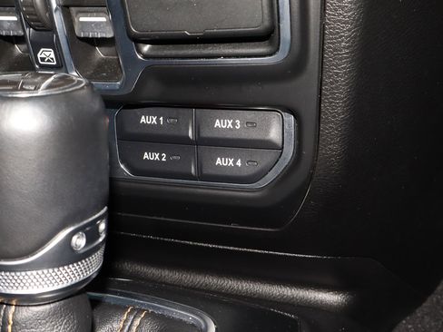 Used 2021 Jeep Wrangler Unlimited Sahara image 25