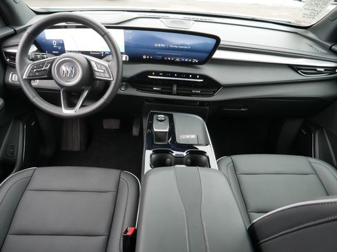 Used 2025 Buick Enclave Preferred image 10