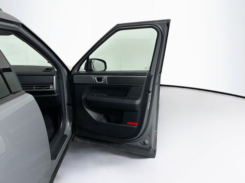 Used 2025 Hyundai Santa Fe SEL image 33