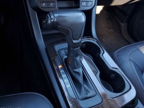 Used 2016 GMC Canyon SLT w/ Driver Alert Package image 30