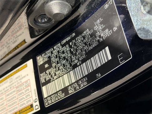 Used 2013 Lexus GX 460 image 32