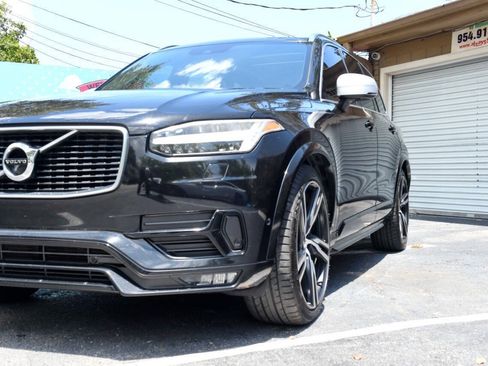 Used 2016 Volvo XC90 T6 R-Design w/ Vision Package AWD/4WD image 4