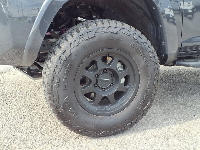 Used 2024 Toyota 4Runner TRD Off-Road Premium w/ Moonroof Package AWD/4WD image 18