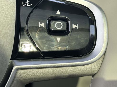 New 2026 Volvo XC90 B6 Ultra image 24