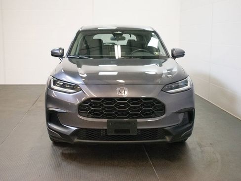 Used 2023 Honda HR-V LX image 2