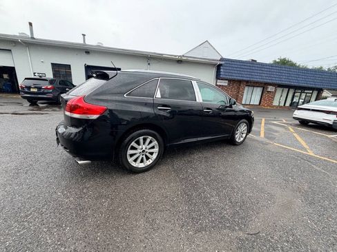 Used 2010 Toyota Venza AWD w/ Convenience Pkg image 23