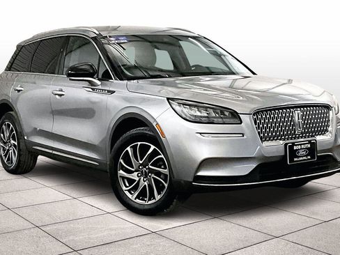 Used 2021 Lincoln Corsair AWD w/ Equipment Group 101A image 2