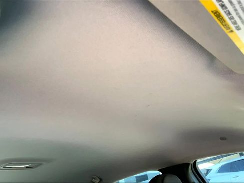 Used 2020 Chevrolet Malibu LT image 14