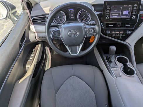 Used 2023 Toyota Camry LE FWD image 4