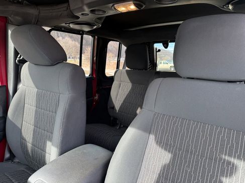 Used 2012 Jeep Wrangler Unlimited Sport image 21