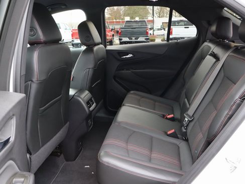 Used 2023 Chevrolet Equinox RS image 17