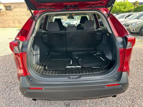 Used 2019 Toyota RAV4 LE w/ All Weather Liner Package AWD/4WD image 21