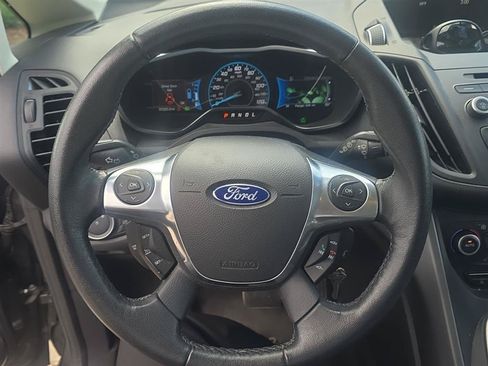 Used 2018 Ford C-MAX SE w/ Cold Weather Package FWD image 5