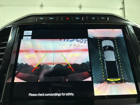 Used 2022 Ford F350 Lariat w/ Lariat Value Package AWD/4WD image 28