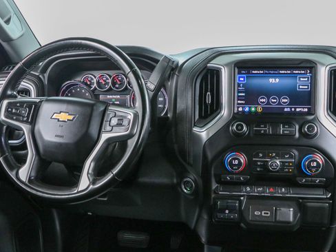 Used 2023 Chevrolet Silverado 2500 LT w/ Convenience Package AWD/4WD image 18