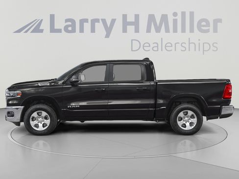 New 2026 RAM 1500 Big Horn AWD/4WD image 3