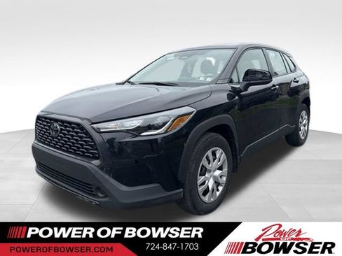 Used 2023 Toyota Corolla Cross L FWD image 1