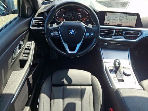 Used 2021 BMW 330i xDrive Sedan w/ Premium Package AWD/4WD image 13