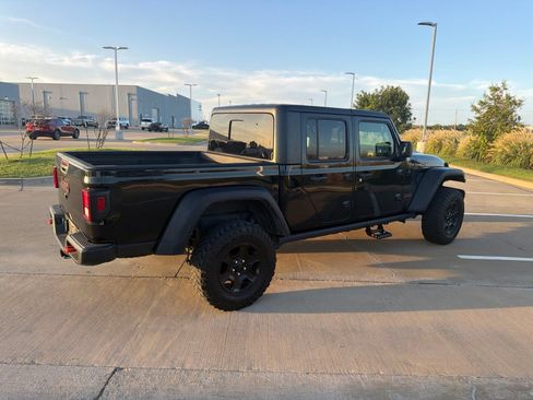 Used 2023 Jeep Gladiator Mojave w/ Cold Weather Group AWD/4WD image 4