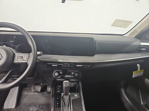 New 2026 Nissan Kicks SV image 18