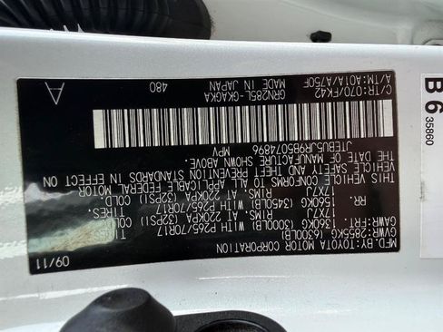 Used 2011 Toyota 4Runner SR5 AWD/4WD image 57