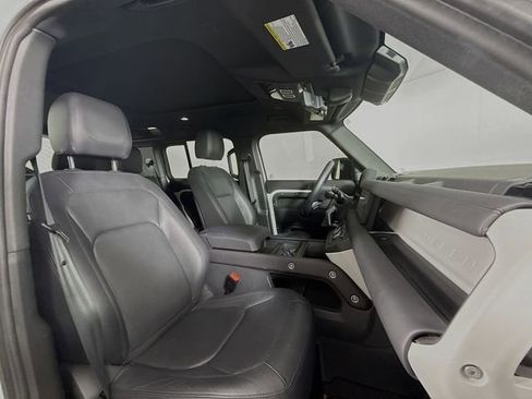 Certified 2024 Land Rover Defender 110 S image 30