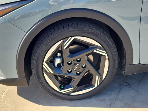 New 2025 Kia K4 EX image 35