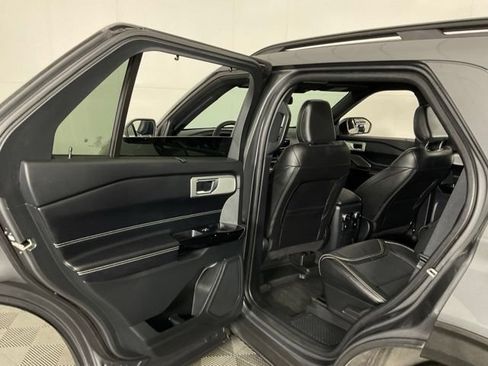 Used 2022 Ford Explorer ST w/ Equipment Group 401A AWD/4WD image 38