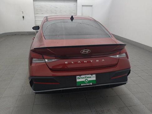 Used 2025 Hyundai Elantra Sport FWD image 6