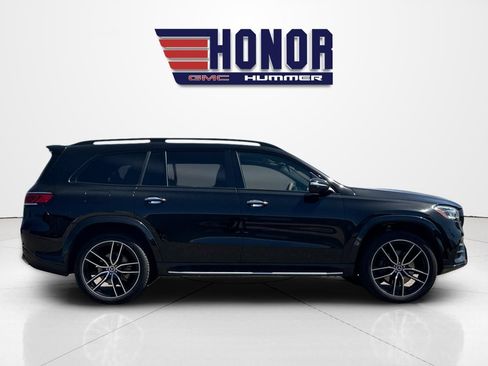 Used 2021 Mercedes-Benz GLS 580 4MATIC image 3