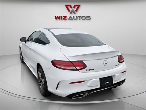 Used 2019 Mercedes-Benz C 300 4MATIC Coupe image 4