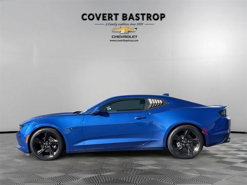 Used 2024 Chevrolet Camaro LT w/ RS Package image 4