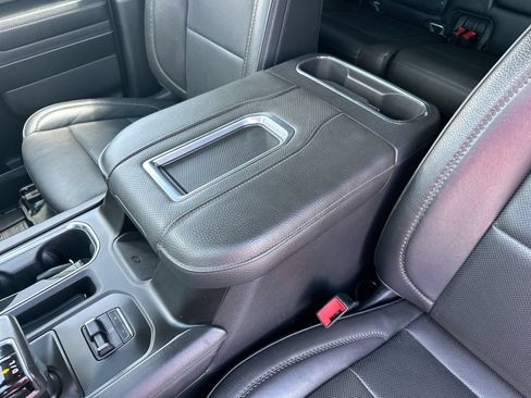 Used 2022 GMC Sierra 1500 Denali w/ Technology Package RWD image 22