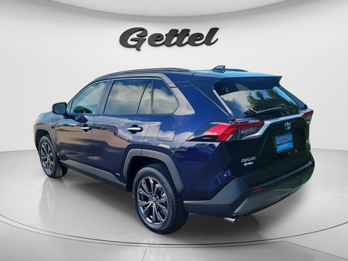 Used 2024 Toyota RAV4 Limited w/ Advanced Technology Package AWD/4WD image 7