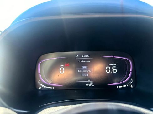 Used 2023 Kia Soul LX w/ Option Group 015 FWD image 14