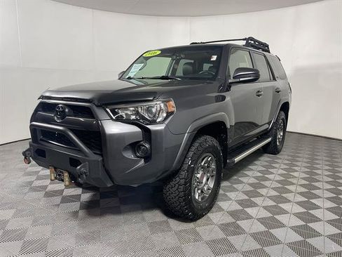 Used 2016 Toyota 4Runner SR5 Premium AWD/4WD image 3