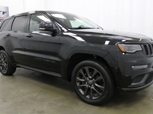 Used 2019 Jeep Grand Cherokee High Altitude AWD/4WD image 4
