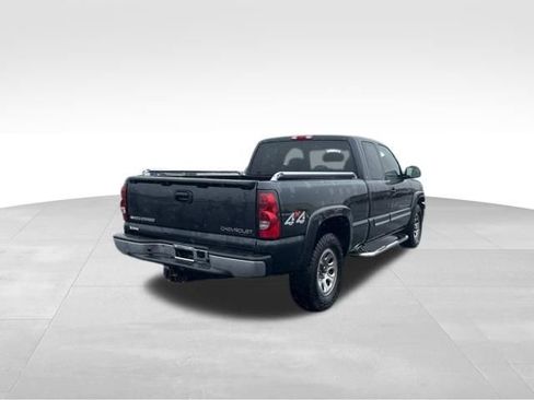 Used 2005 Chevrolet Silverado 1500 LS w/ Light Duty Power Package image 5