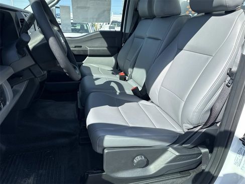 New 2024 Ford F450 XL w/ XL Chrome Package image 19